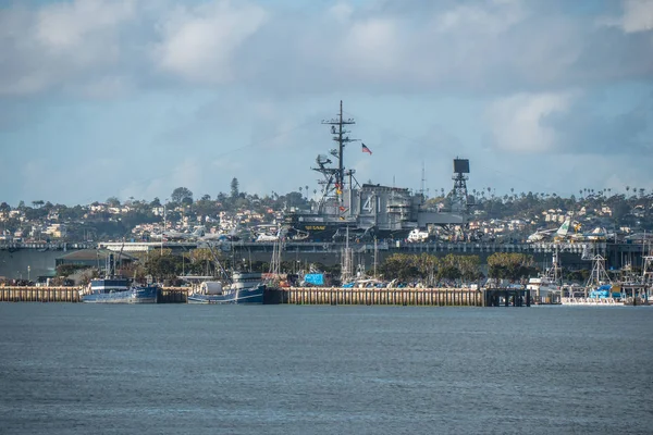 USS Midway museum historic aircraft carrier - CALIFORNIA, Estados Unidos - 18 DE MARZO DE 2019 —  Fotos de Stock