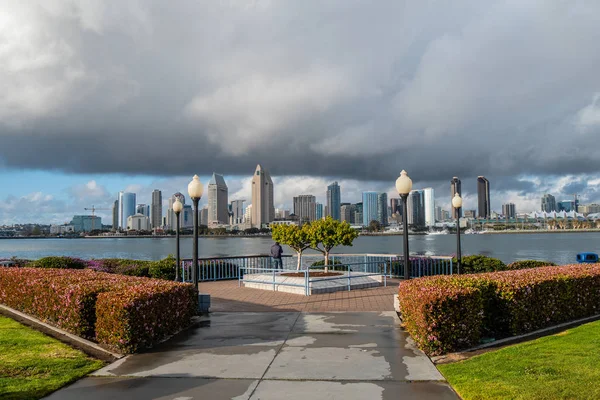 Centennial Park Coronado, San Diego Skyline bakış açısıyla - CALIFORNIA, ABD - 18 Mart 2019