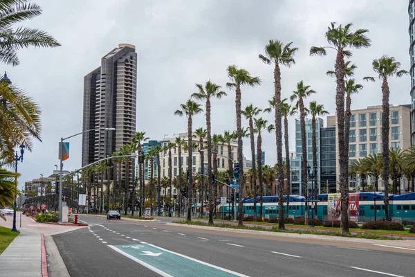 San Diego street view at Convention Center - CALIFORNIA, USA - MARCH 18, 2019 — Stock Photo, Image