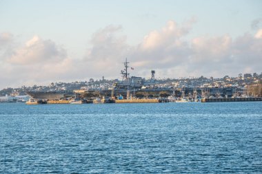 USS Midway Müzesi tarihi uçak gemisi - CALIFORNIA, ABD - 18 Mart 2019