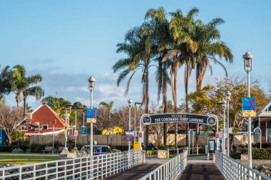 San Diego Körfezindeki Güzel Coronado İskelesi - CALIFORNIA, ABD - 18 Mart 2019