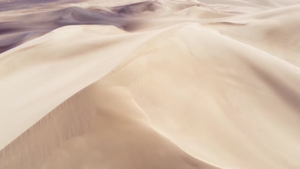 Vlucht Zandduinen Woestijn Luchtfotografie — Stockvideo