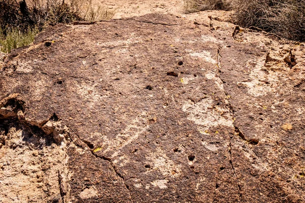 Pétroglyphes à Chalfant Valley dans l'est de la Sierra — Photo