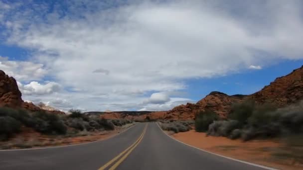 Hyperlapse Drive przez Snow Canyon w Utah — Wideo stockowe