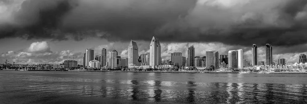 Prachtige stad San Diego op een zonnige dag — Stockfoto