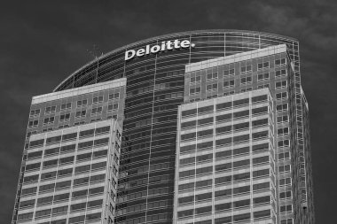 Los Angeles şehir merkezindeki Deloitte binası - CALIFORNIA, ABD - 18 Mart 2019