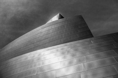 Los Angeles 'taki Disney Konser Salonunun Modern Mimarisi - CALIFORNIA, ABD - 18 Mart 2019