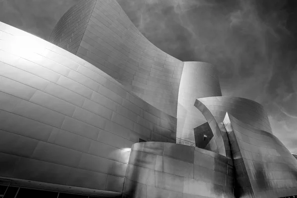 Walt Disney Concert Hall en Los Ángeles - CALIFORNIA, Estados Unidos - 18 DE MARZO DE 2019 — Foto de Stock