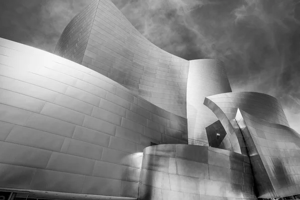 Walt Disney Concert Hall en Los Ángeles - CALIFORNIA, Estados Unidos - 18 DE MARZO DE 2019 — Foto de Stock