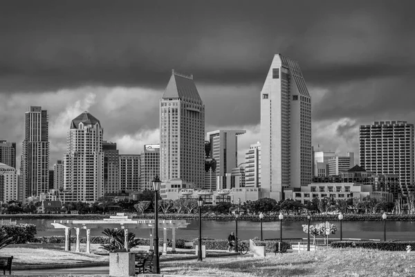 Centennial Park Coronado mit Aussichtspunkt San Diego Skyline - CALIFORNIA, USA - 18. MÄRZ 2019 — Stockfoto