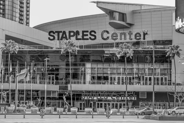 Staples Center en el centro de Los Ángeles - CALIFORNIA, Estados Unidos - 18 DE MARZO DE 2019 — Foto de Stock