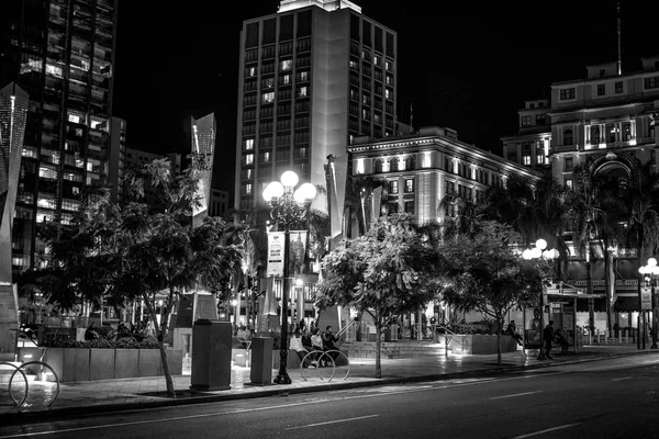 Horton Plaza Park tarihi Gaslamp Quarter San Diego - CALIFORNIA, ABD - 18 Mart 2019 — Stok fotoğraf