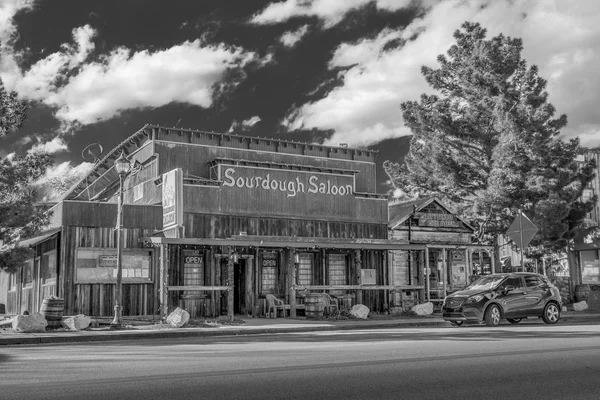 Old Sourdough Saloon in Beatty - BEATTY, EUA - Março 29, 2019 — Fotografia de Stock