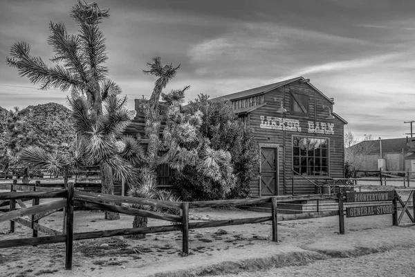 Pionierstadt am Morongo Basin in Calfornia - CALIFORNIA, USA - 18. MÄRZ 2019 — Stockfoto