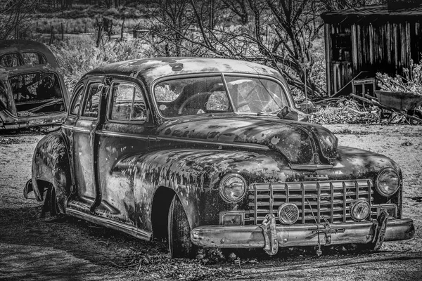Stary i zardzewiały samochód - BENTON, USA - 29 marca 2019 — Zdjęcie stockowe