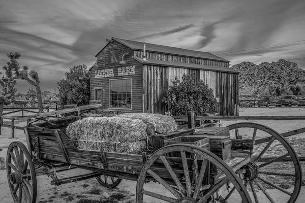 Slavné Pioneertown v Kalifornii večer - CALIFORNIA, USA - MARCH 18, 2019 — Stock fotografie