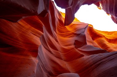 Arizona 'daki Aşağı Antilop Kanyonu - çöldeki en güzel yer - seyahat fotoğrafçılığı