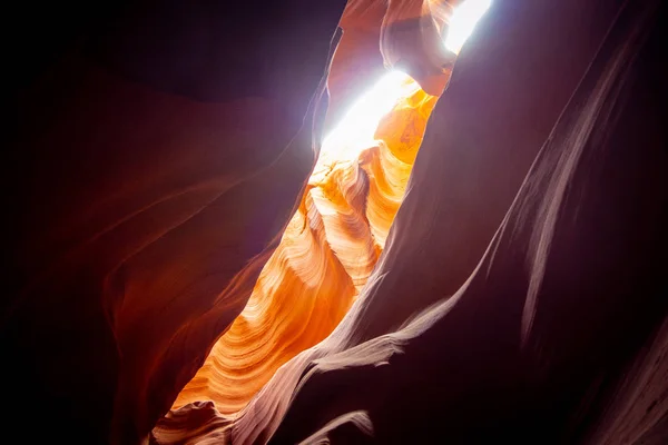 アッパーアンテロープキャニオンの素晴らしい色 旅行写真 — ストック写真