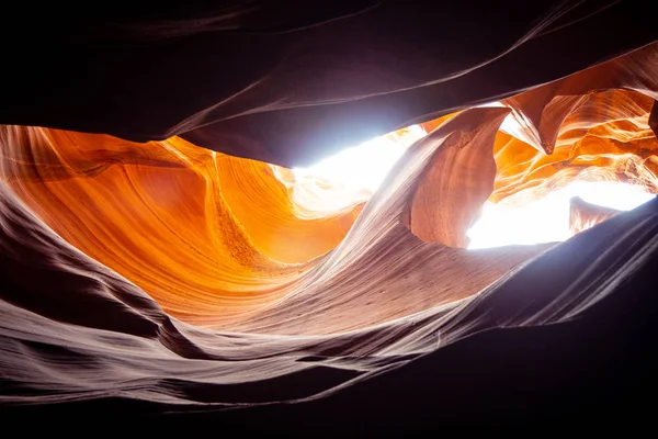 アリゾナ州のアッパー アンテロープ キャニオン 旅行写真 — ストック写真
