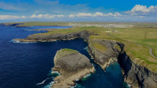 Vol Dessus Des Falaises Kilkee Sur Côte Atlantique Irlande Photographie — Photo