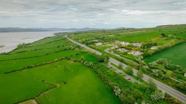アイルランドのマナーカニンガムビューの広い風景 旅行写真 — ストック写真