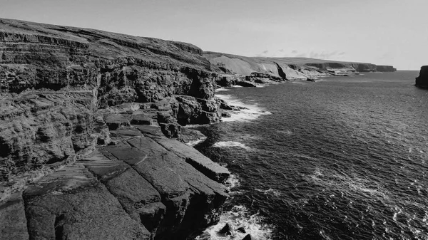 Klify Kilkee Irlandii Widok Lotu Ptaka Fotografia Podróżnicza — Zdjęcie stockowe