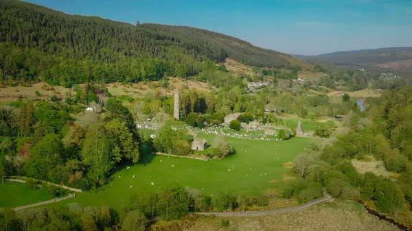 Glendalogh Cima Voo Sobre Famoso Marco Nas Montanhas Irlandesas Wicklow — Fotografia de Stock