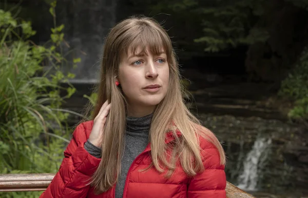 Portraitaufnahme Einer Jährigen Frau Der Natur Reisefotografie — Stockfoto