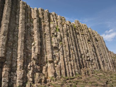 Kuzey İrlanda'da Giants Causeway tipik kaya oluşumları - seyahat fotoğrafçılığı