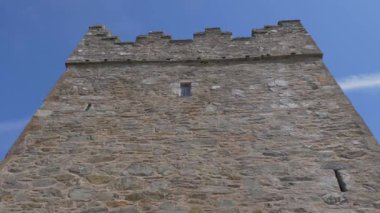 Belfast yakınlarındaki Kuzey İrlanda'da Castle Ward popüler bir dönüm noktası 