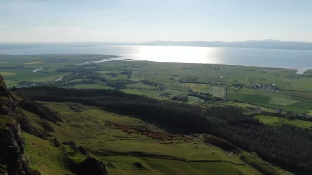 Чудовий Краєвид Біненаг Північній Ірландії — стокове відео