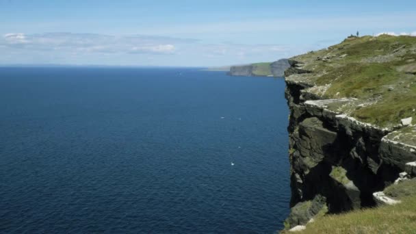 Amazing Cliffs Moher Irish West Coast — Stock Video