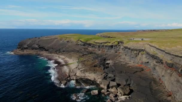 Marco Mais Famoso Irlanda Falésias Moher Drone Aéreo Filmagens Viagens — Vídeo de Stock