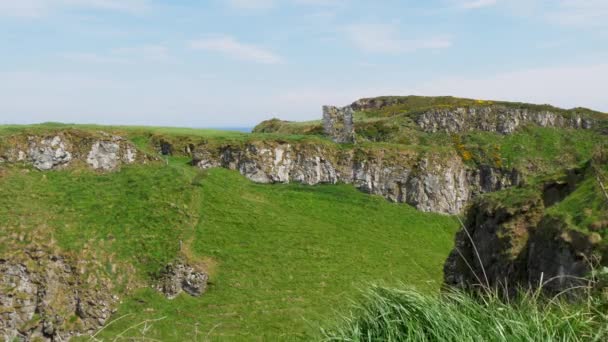 Viaje Para Costa Calçada Dunseverick Castle — Vídeo de Stock