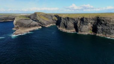 İrlanda Kilkee Kayalıkları Awesome manzara 