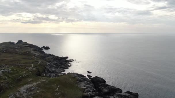 Puesta Sol Sobre Malin Head Punto Más Septentrional Irlanda — Vídeo de stock