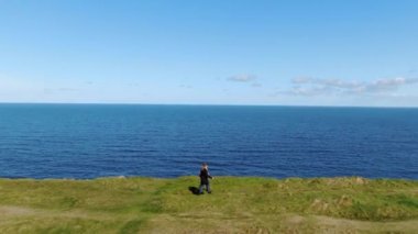 Loop Head İrlanda County Clare at - hava drone görüntüleri 