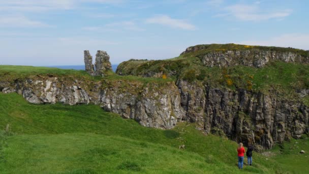 Ruins Dunseverick Castle Northern Ireland Travel Photography — Stock Video