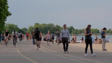 Chicago plajı sıcak bir yaz günü - Chicago, ABD - 11 Haziran 2019