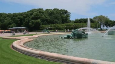 Chicago Grant Park'ta Ünlü Buckingham Çeşmesi - seyahat fotoğrafçılığı