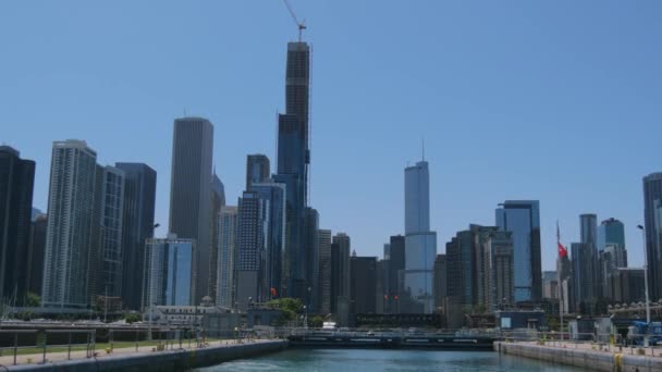 从密歇根湖看芝加哥天际线 美国芝加哥 2019年6月11日 — 图库视频影像