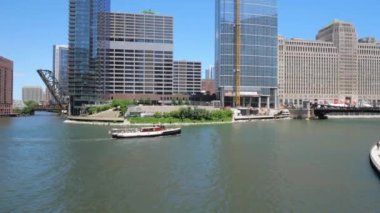 Chicago Nehri güneşli bir günde - seyahat fotoğrafçılığı