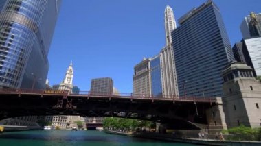 Chicago Nehri güneşli bir günde - Chicago, ABD - 11 Haziran 2019