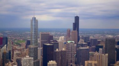 Yukarıdan Chicago gökdelenler - şehir üzerinde havadan görünümü - seyahat fotoğrafçılığı