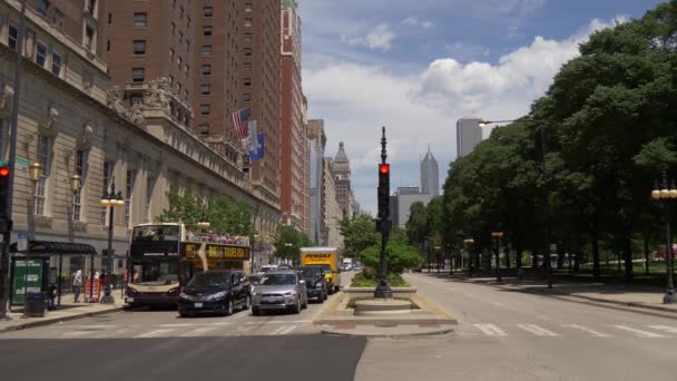 シカゴ ストリート キャニオンのミシガン アベニュー アメリカ シカゴ 2019年6月11日 — ストック動画