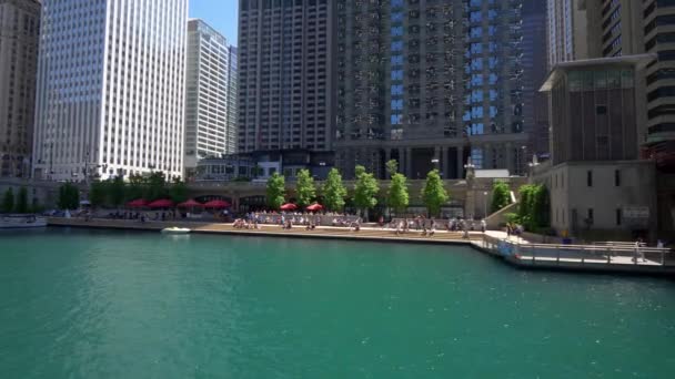 Chicago Riverwalk Een Zonnige Dag — Stockvideo