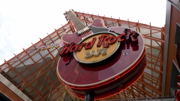 Hard Rock Cafe 4Th Street Live Louisville Louisville Kentucky Juni — Stockvideo