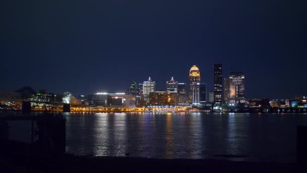 Skyline Von Louisville Bei Nacht Louisville Kentucky Juni 2019 — Stockvideo