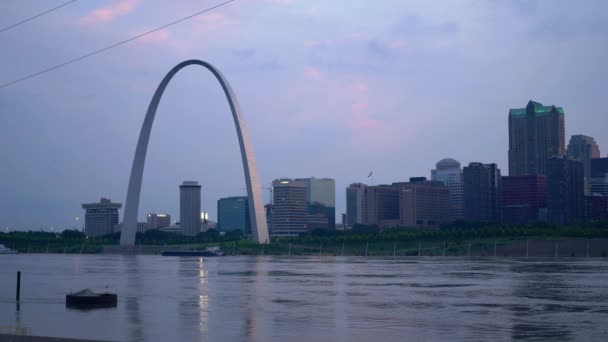 Louis Silüeti Akşam Saint Louis Missouri Haziran 2019 — Stok video