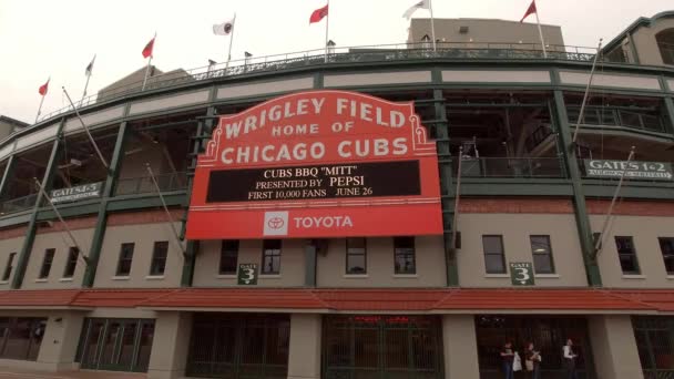 Wrigley Field Chicago Sede Los Chicago Cubs Chicago Illinois Junio — Vídeos de Stock